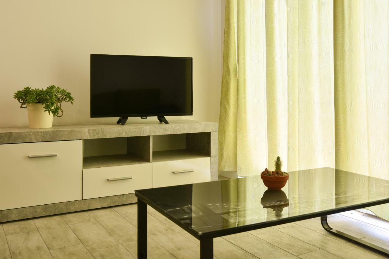 Apartmani Iva&Ante ดูกีรัท ภายนอก รูปภาพ